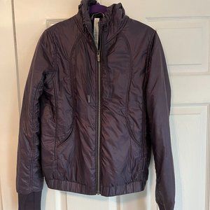 Purple Lululemon Puffer Jacket Size 4 perfect condition